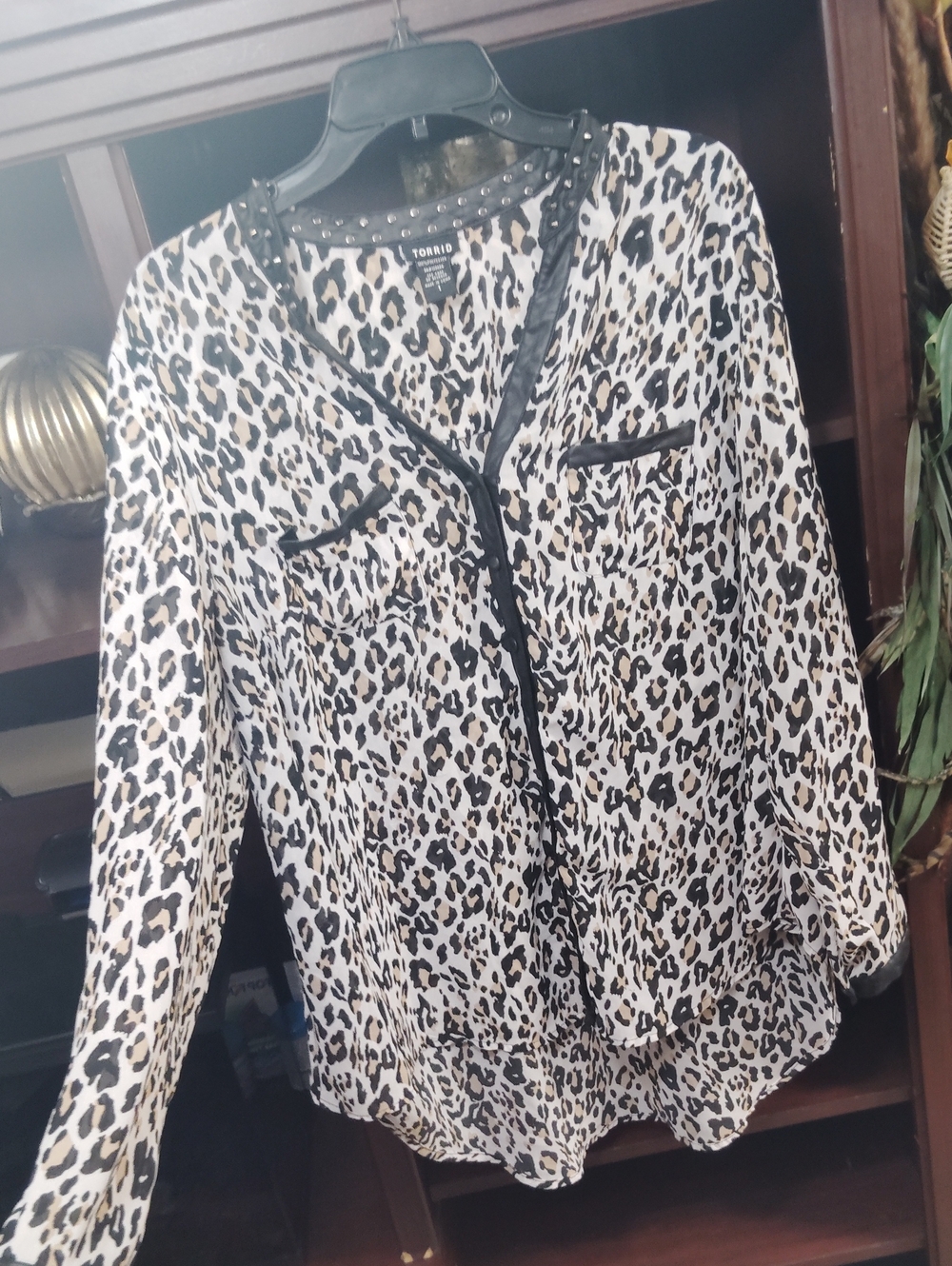 torrid White, Black & Tan Leopard Print Button-Down Blouse